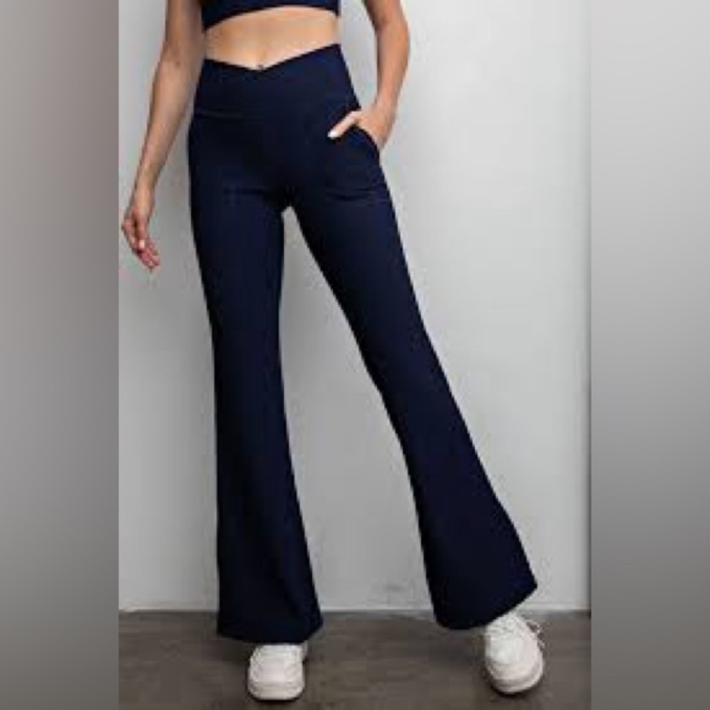 Women's Navy Flare Leggings